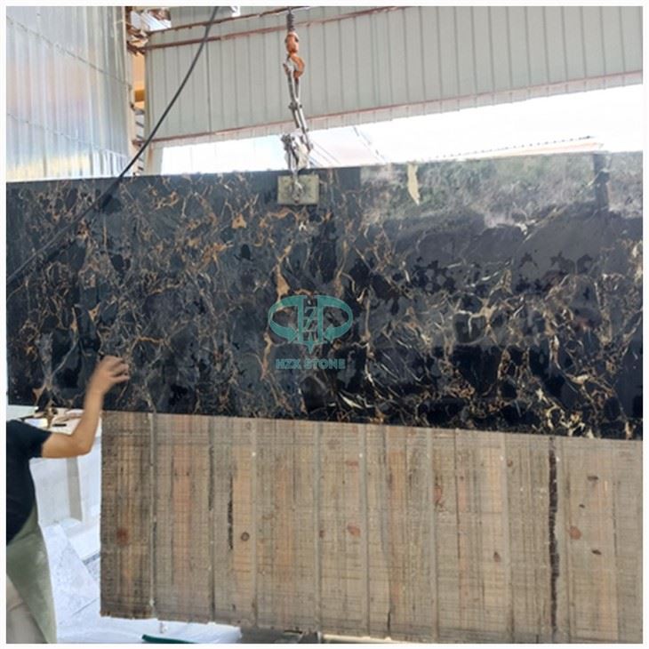 Black Portoro Marble Ktichen Tops