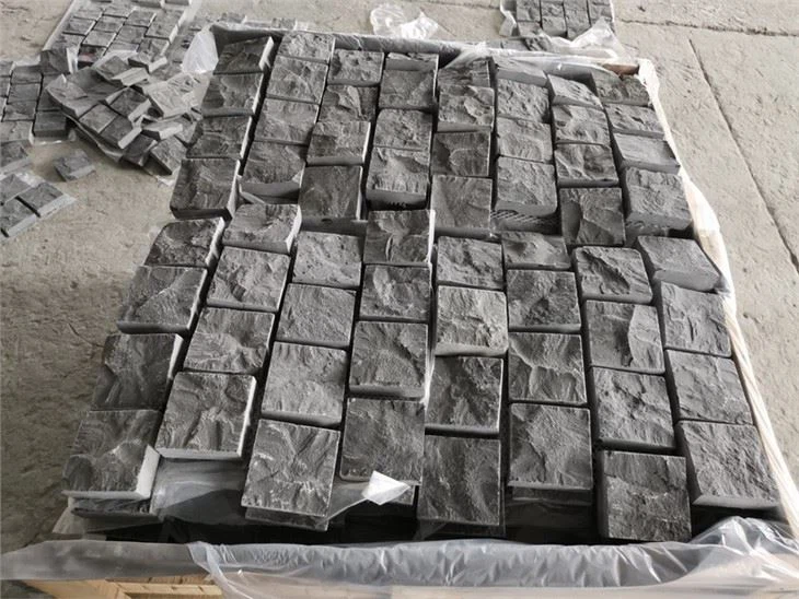 Natural split Black Basalt cobble stone